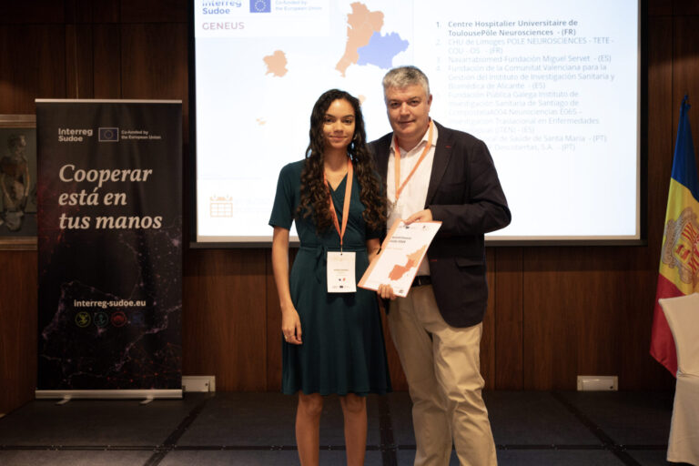 Foto_acuerdo_Geneus