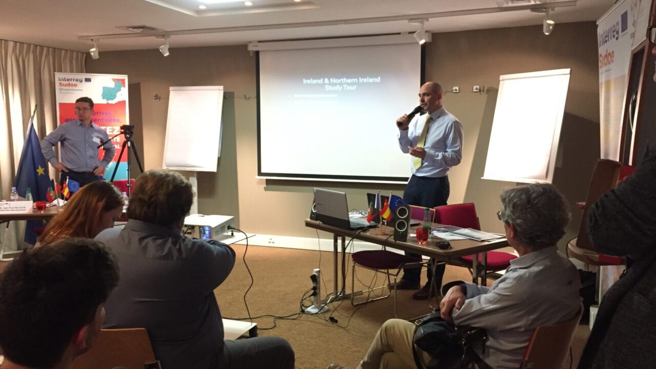 0C77E4B8-F477-7702-BA40-3A1CC1FA6D41