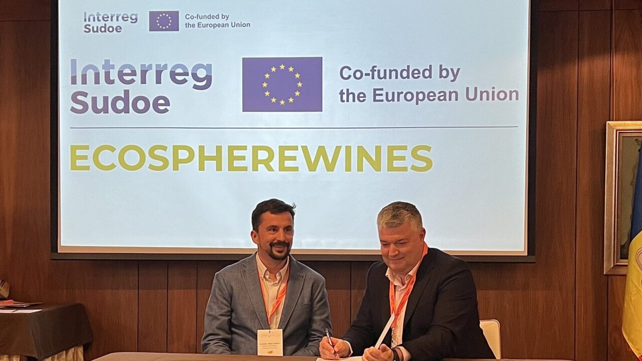 ECOSPHEREWINES firma