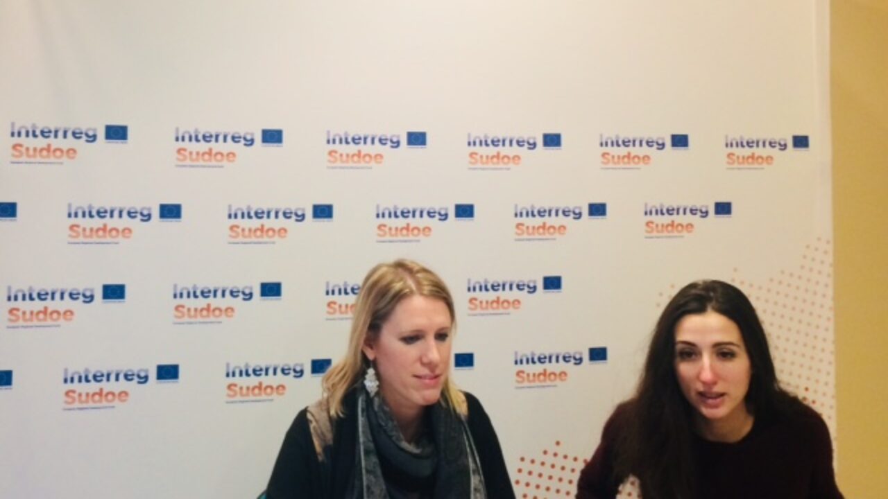 172034E7-C2F9-E817-AEA5-F58BFC289DEF