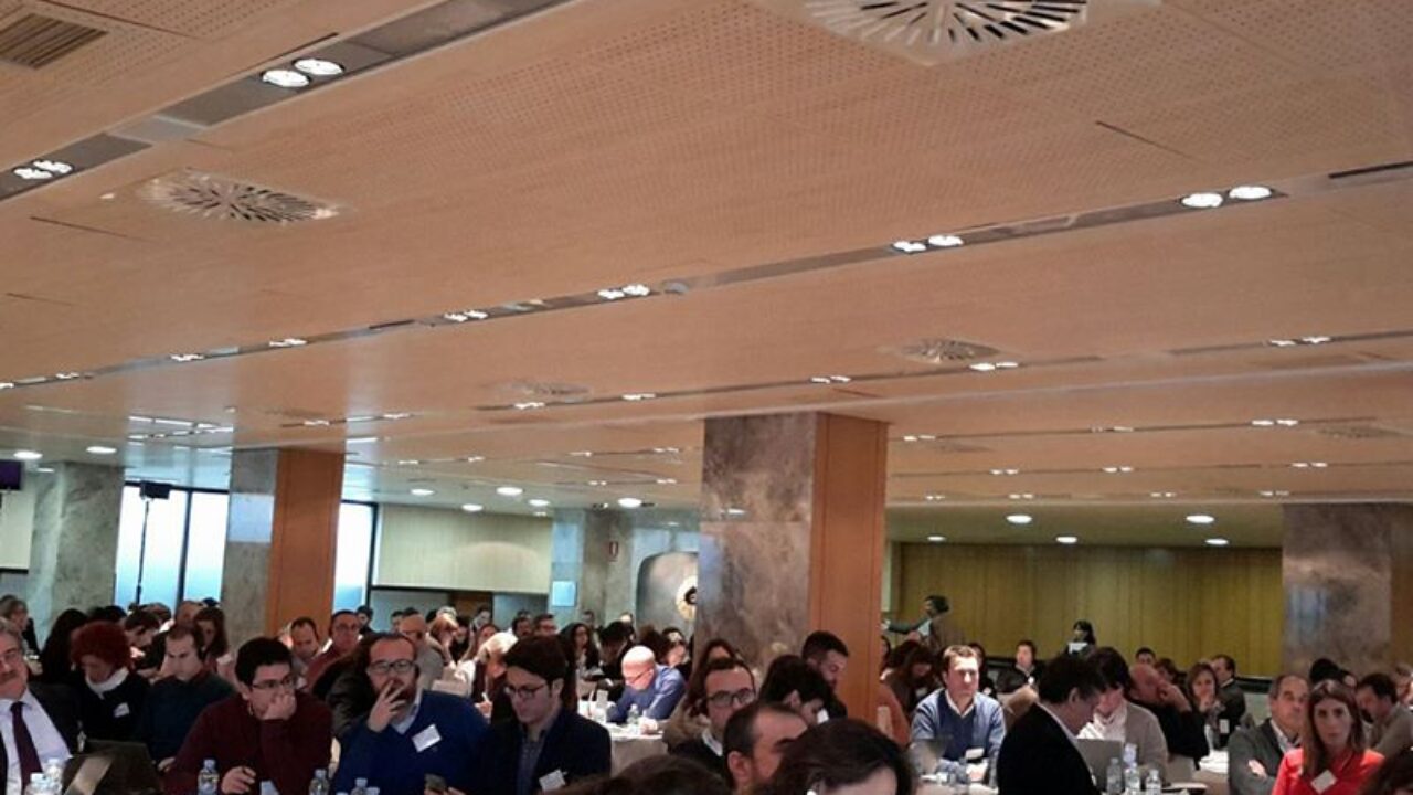 42565E6A-1AF0-2924-574A-38A164667B15