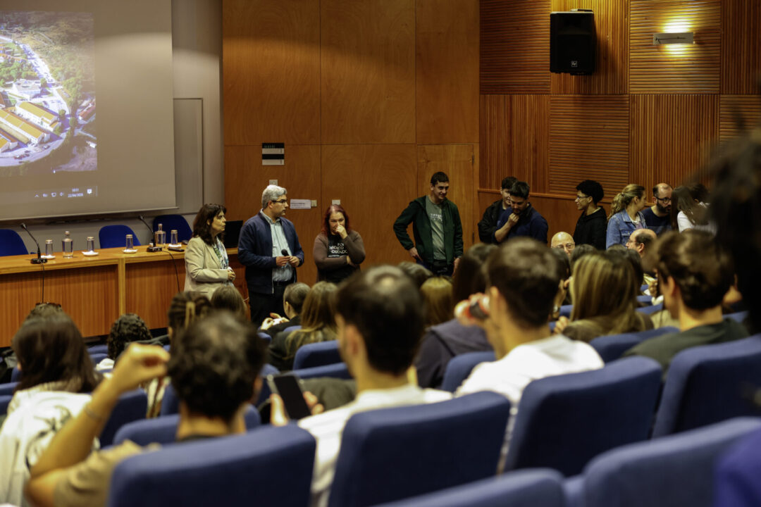 Pharmacy students from ESTeSC-IPC1