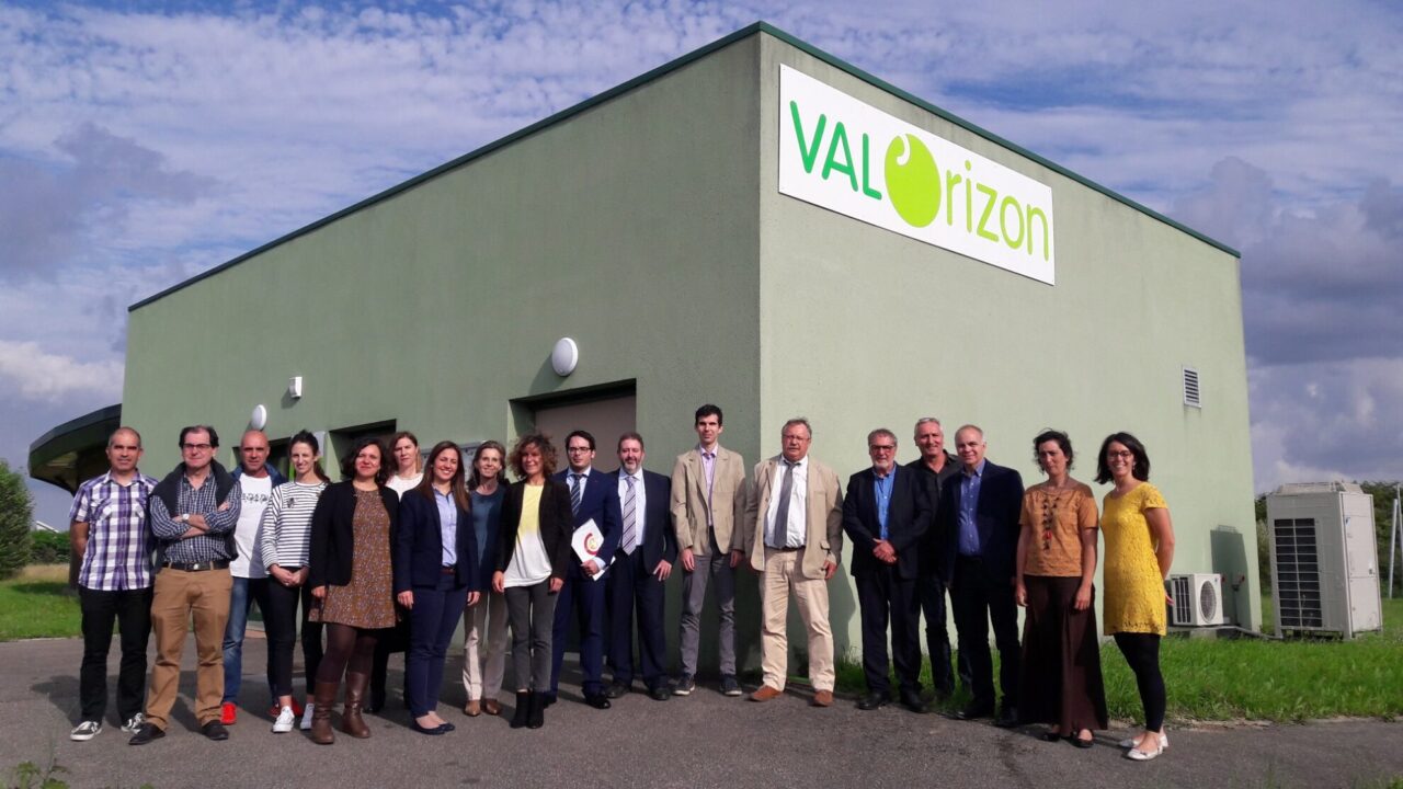 9BCE3A2E-BD49-8552-066F-8C30726552FE