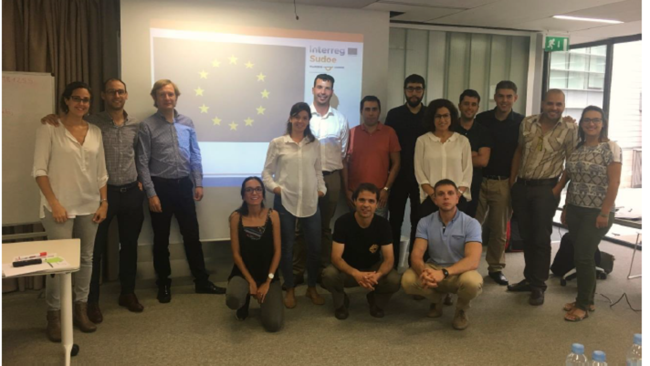 A4E959DC-C9D7-FFC4-823B-AEA7AD5851E1