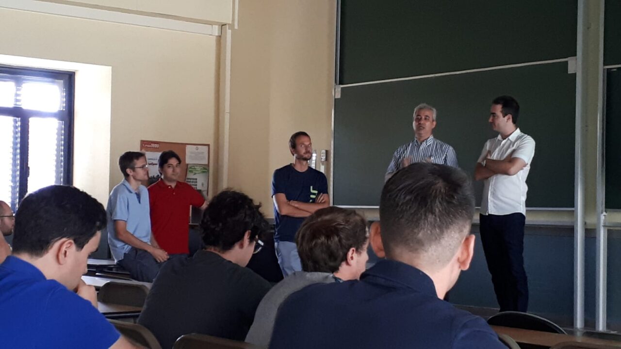 E52487FA-1BFC-0993-C6B7-BD7F58A5DCF7