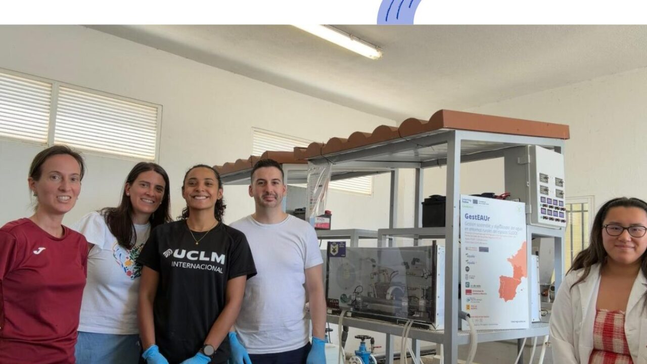 Foto entrega piloto en plantilla