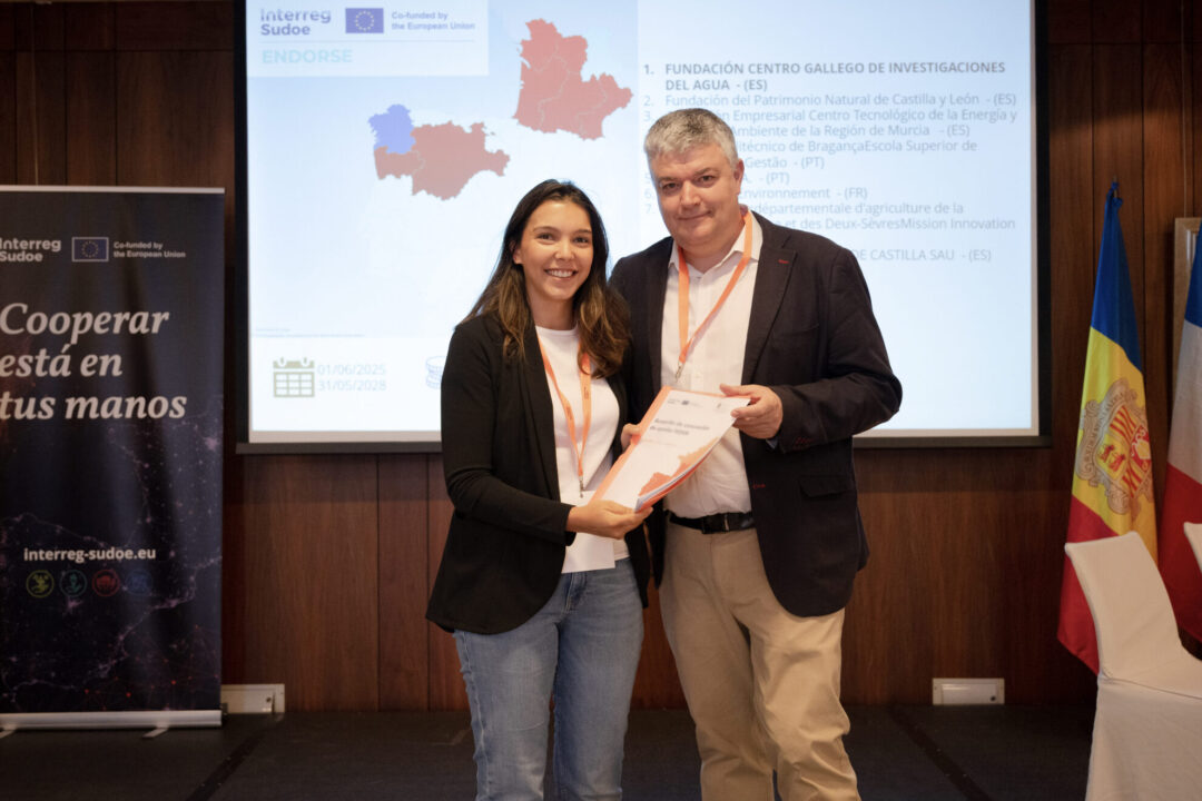 Foto_acuerdo_Endorse