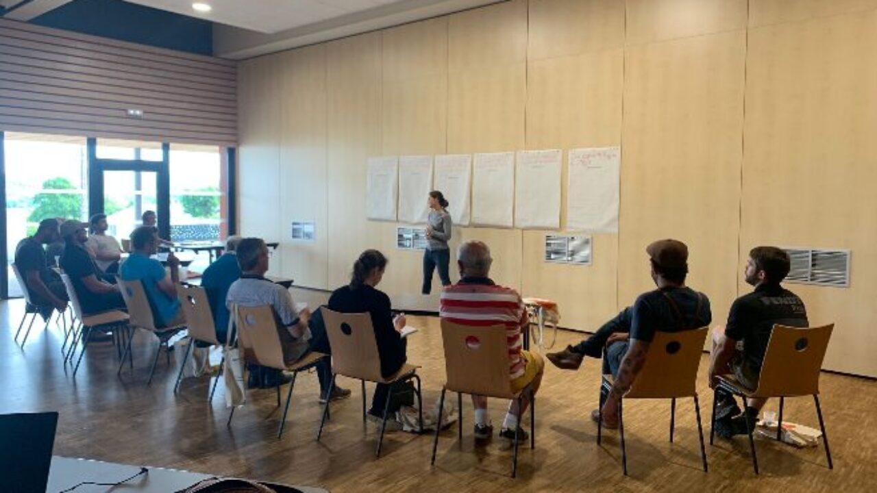 Primera reunión colectiva en el Departamento de Creuse