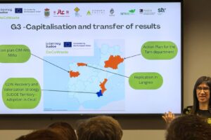 Isabel Serna hablando de la transferencia de resultados del proyecto DeCoWaste en el espacio Sudoe